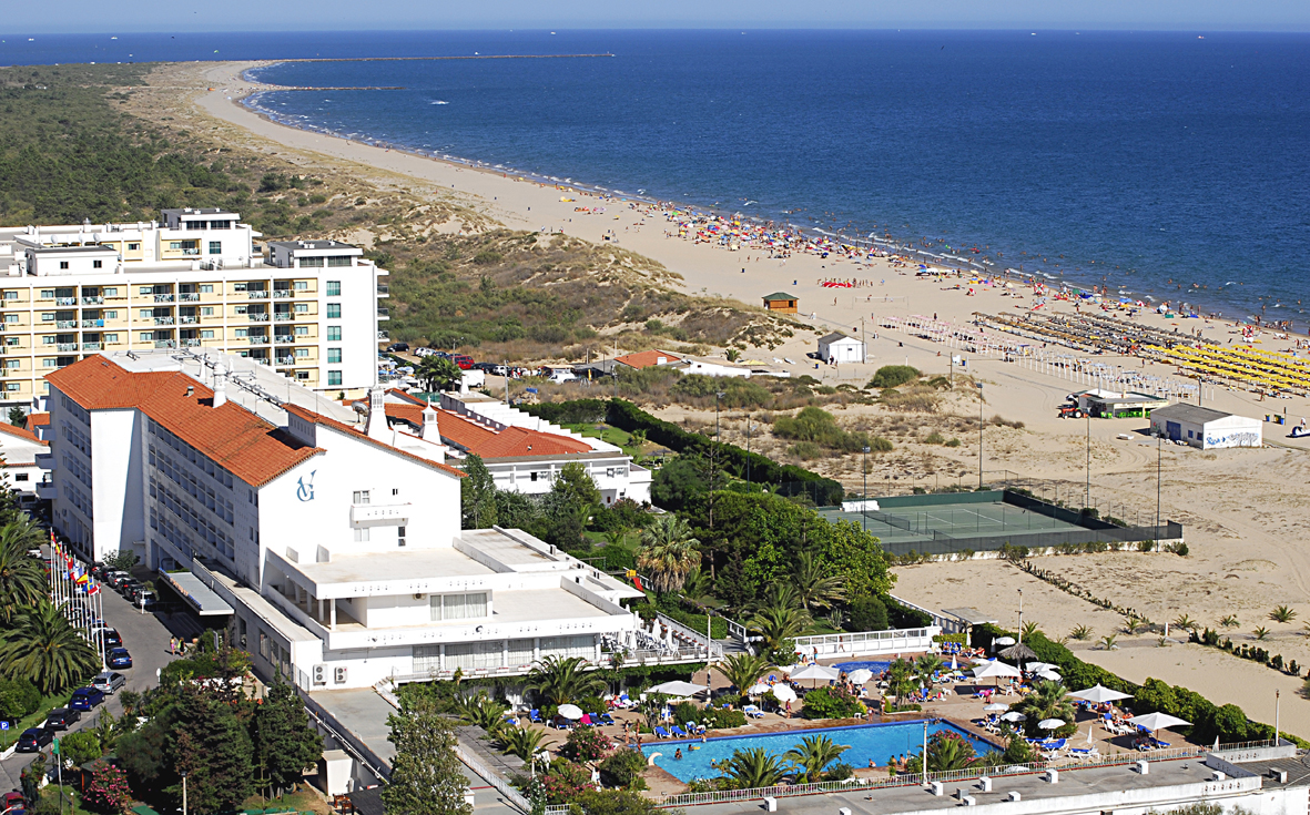 AS Hotel VASCO DA GAMA PANORAMIC BEACH Springtime Travel